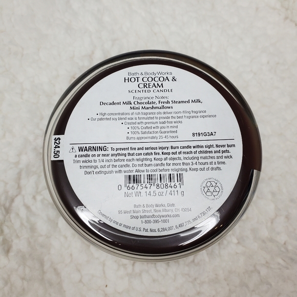 Bath & Body Works Hot Cocoa and Cream Candle NWT - Picture 2 of 7